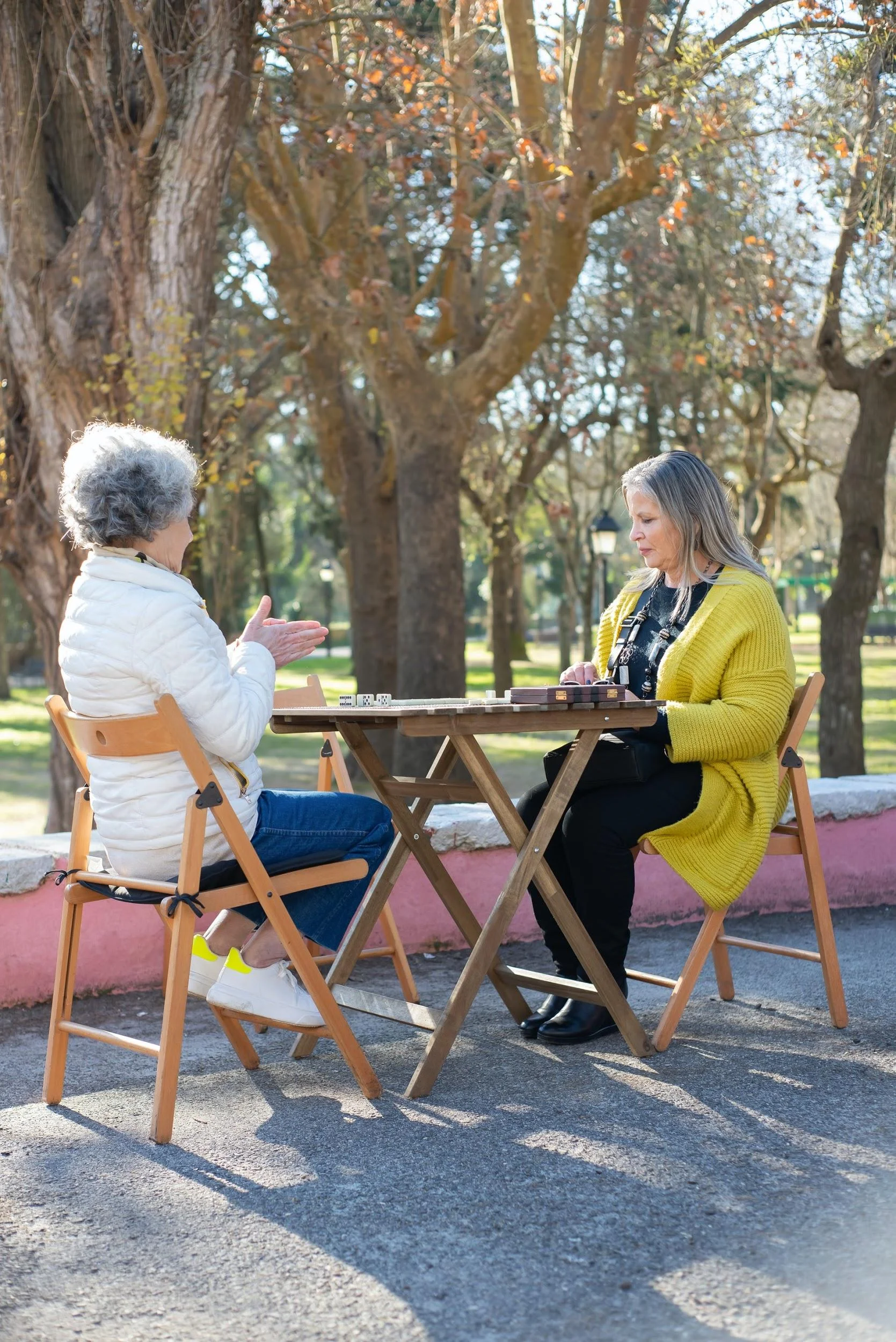activities to help seniors find community and avoid social isolation
